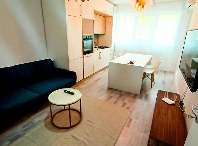 Apartment Preciziei Park Ap With Parking And Self Check In