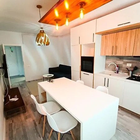 Apartment Preciziei Park Ap With Parking And Self Check In Bucharest